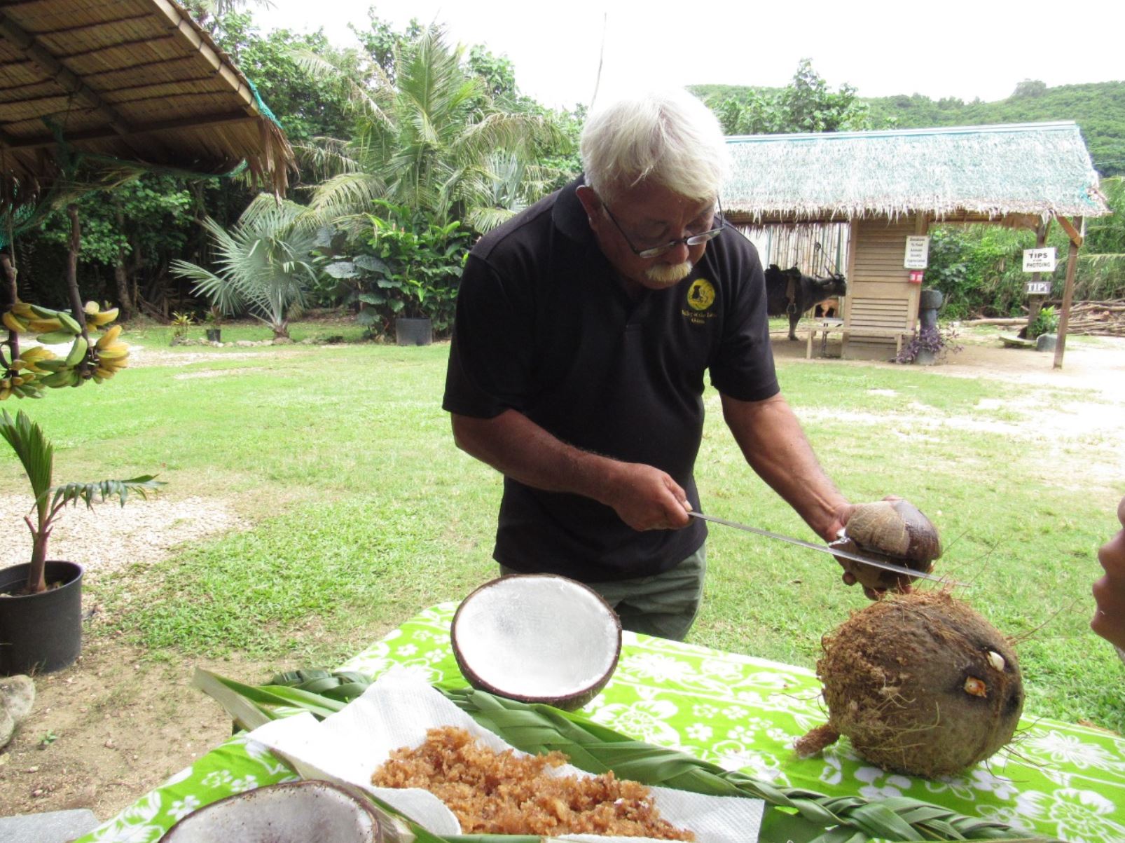 Traditional Coconut Candy made fresh from scratch, Valley of the Latte, Guam Tours, Best tours on guam, things to do on guam, カヤック , 旅行 , ファインダー越しの私の世界 , 写真好きな人と繋がりたい , インスタ映え , スタンドアップパドル , 冒険 , 観光 , リゾート , 夏 , 夏休み , 休暇 , 文化 , 家族旅行 , アー , ビーチ , パラダイス , グアム , 島 , 天気 , グアム旅行 , 海外 , 海外旅