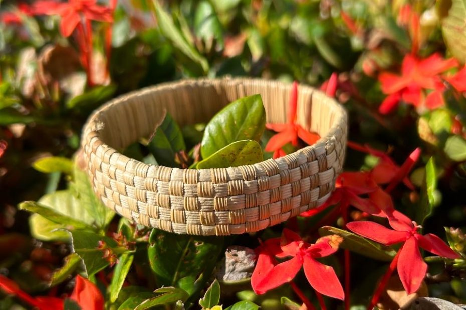 pandanus bracelet making workshop
